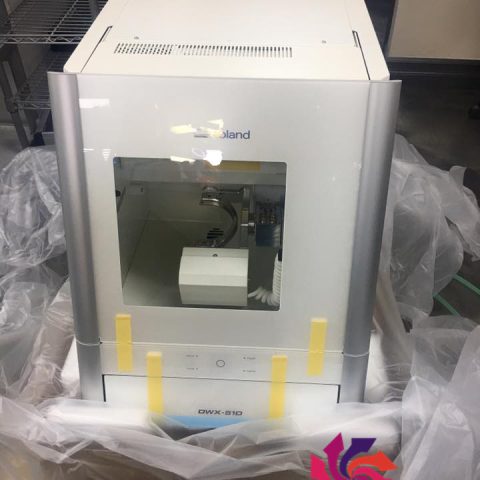 Roland DWX-51D 5 Axis Dental Milling Unit