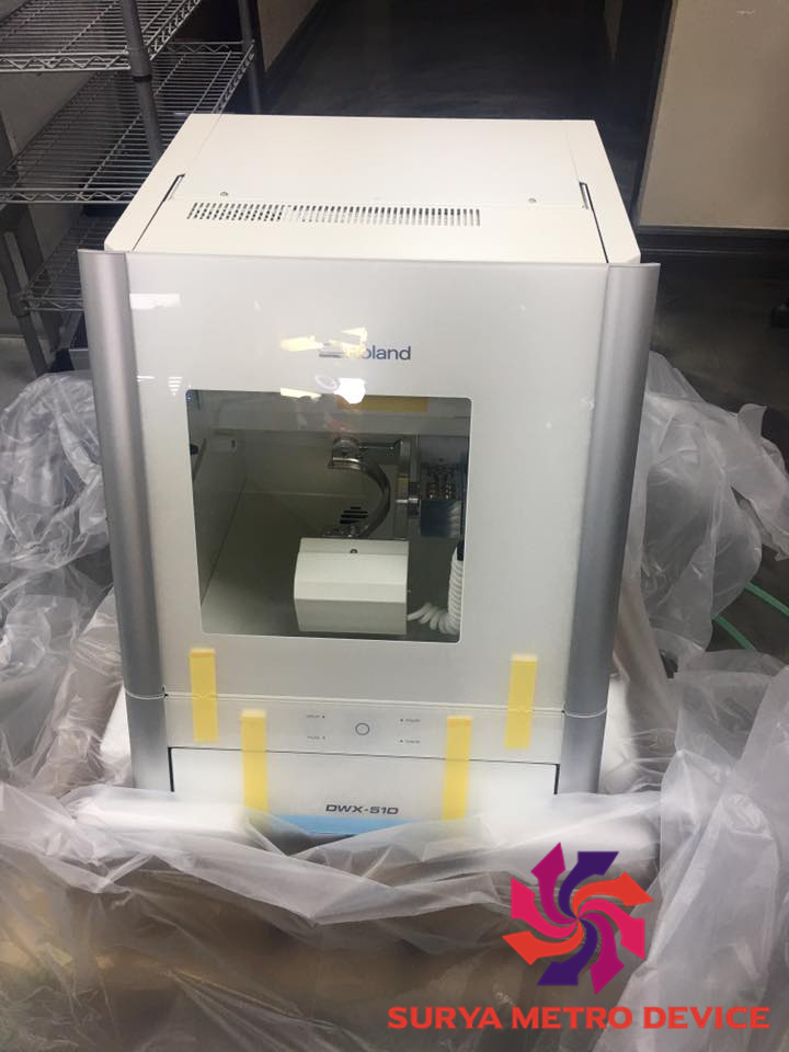 Roland DWX-51D 5 Axis Dental Milling Unit