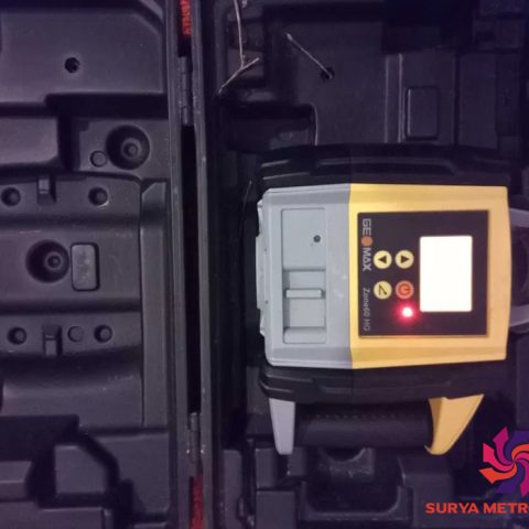 Geomax Zone60 HG Semi-Automatic Dual Grade Laser