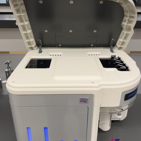 Thermo Fisher Scientific Invitrogen Attune NXT Flow Cytometer