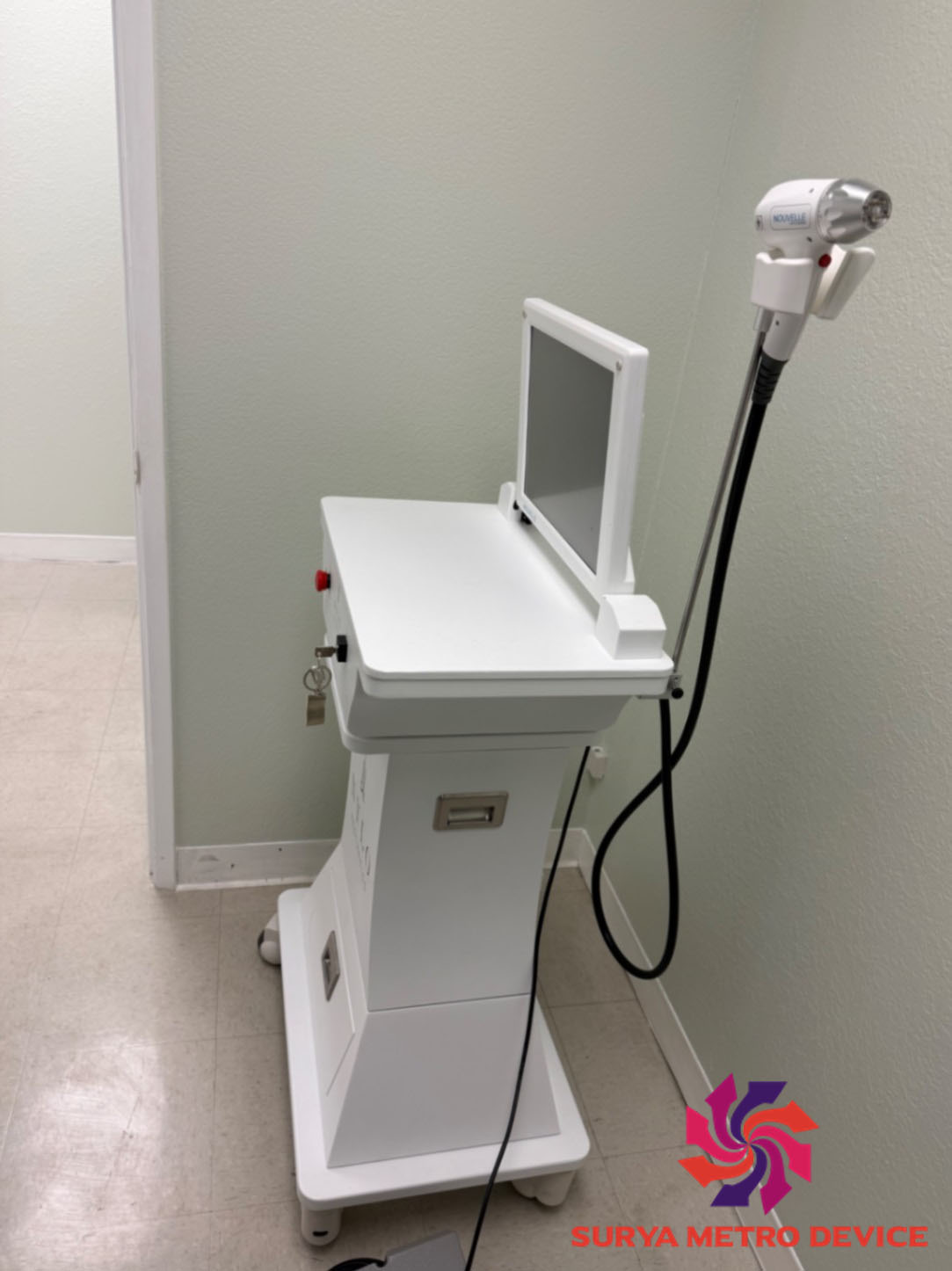 NYLO aesthetic MicroNeedle RF machine - Image 2